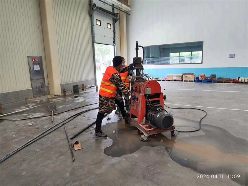 通山厂房地面下沉塌陷注浆加固施工